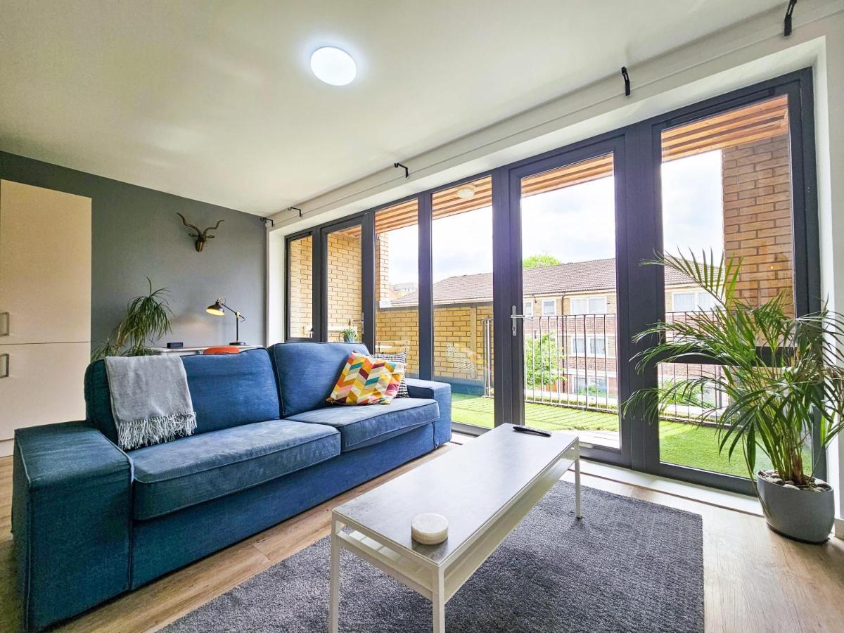 Centrally Located Spacious Flat Near Canary Wharf London Exterior foto